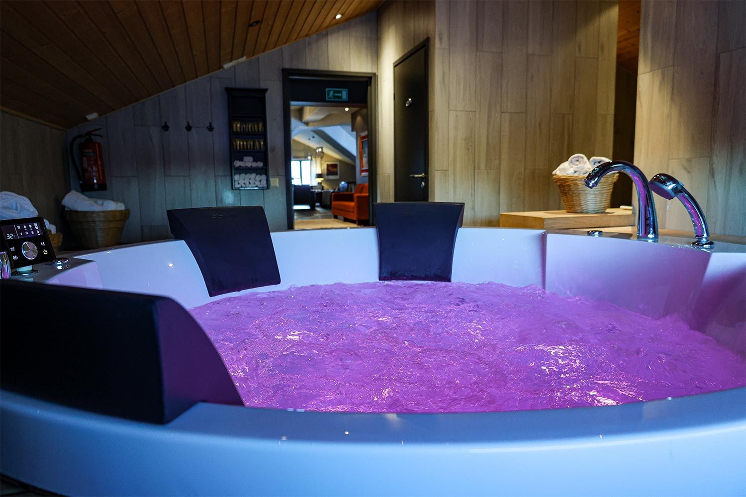 Viaggi autentici in Lapponia con guida italiana residente a Levi