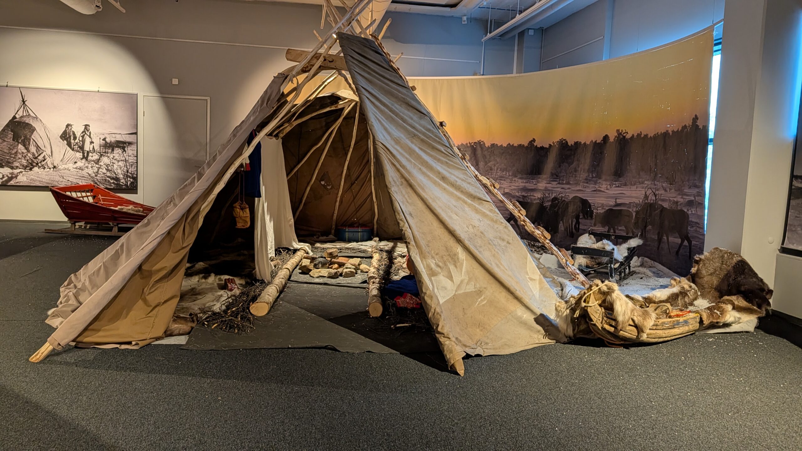 PXL_20251204_095947103